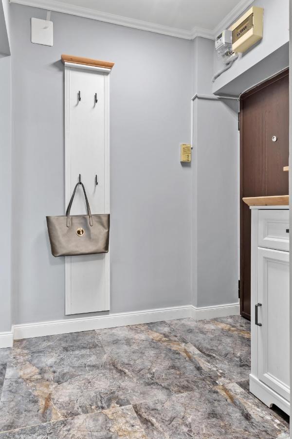 Apartment Comfort By Art *